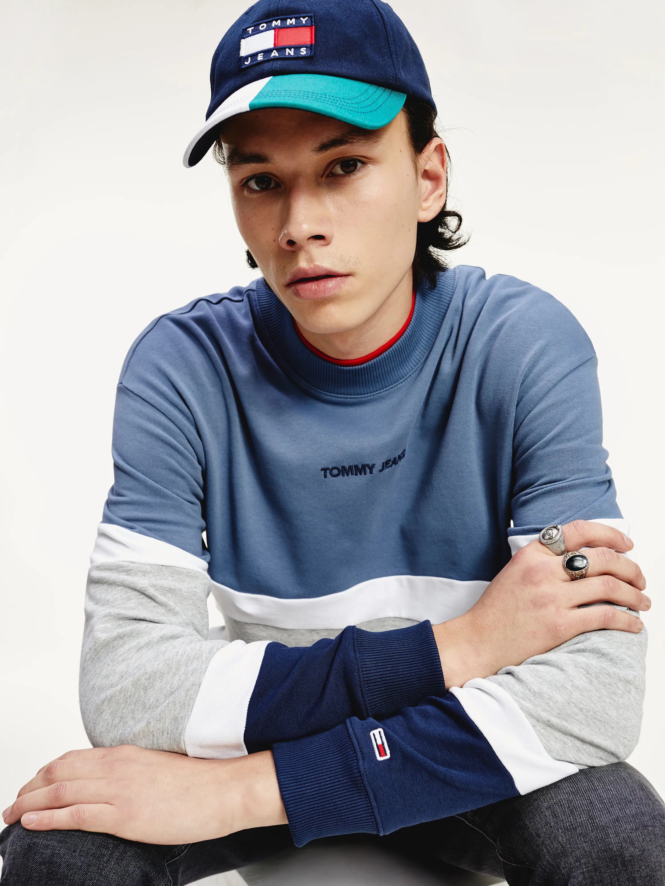 Colour Block Crew Sweatshirt | Sweatshirts & Hoodies | Tommy Hilfiger