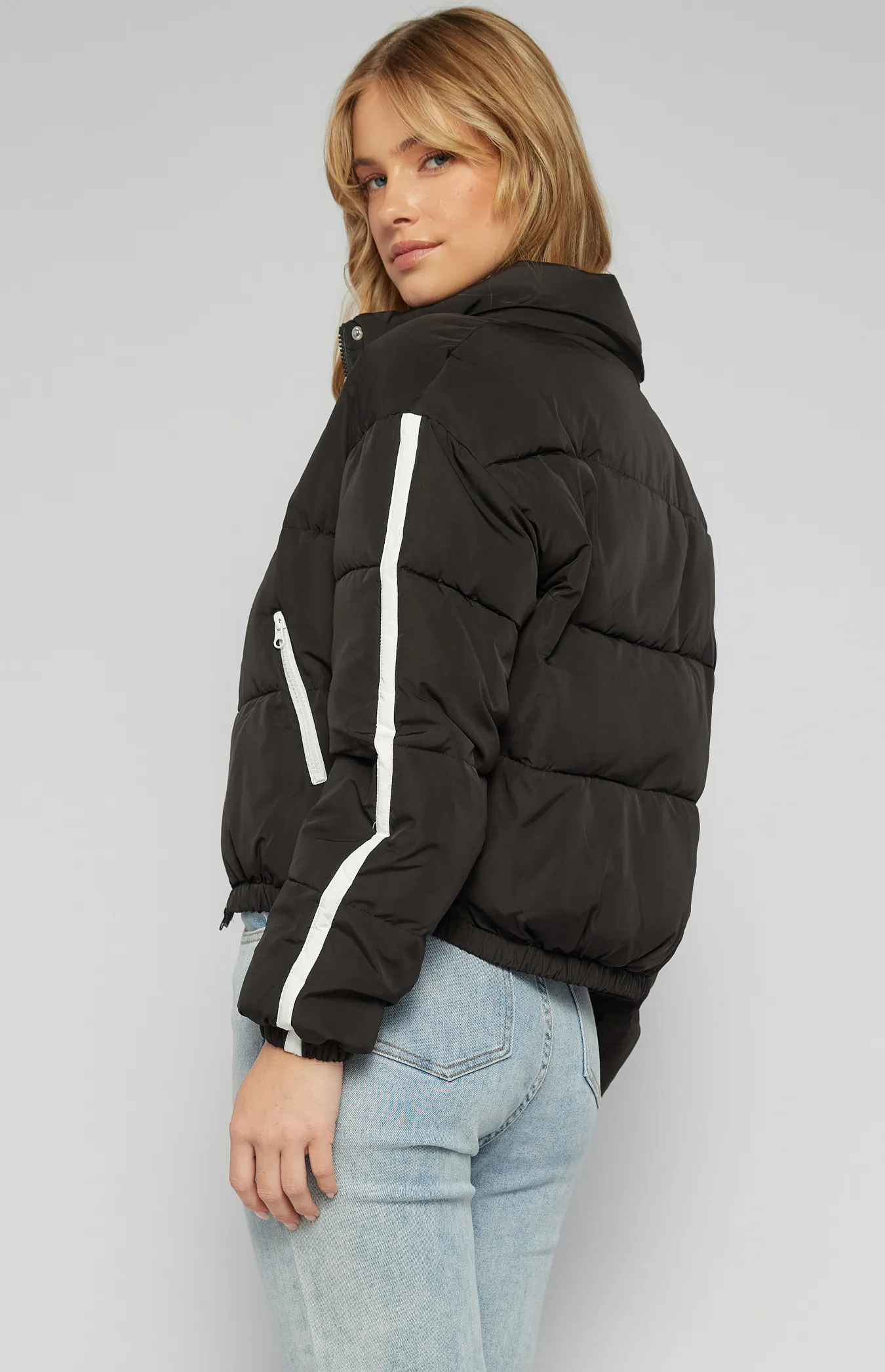 Contrast Binding Puffer Jacket with Removable Hood (SJT372A)