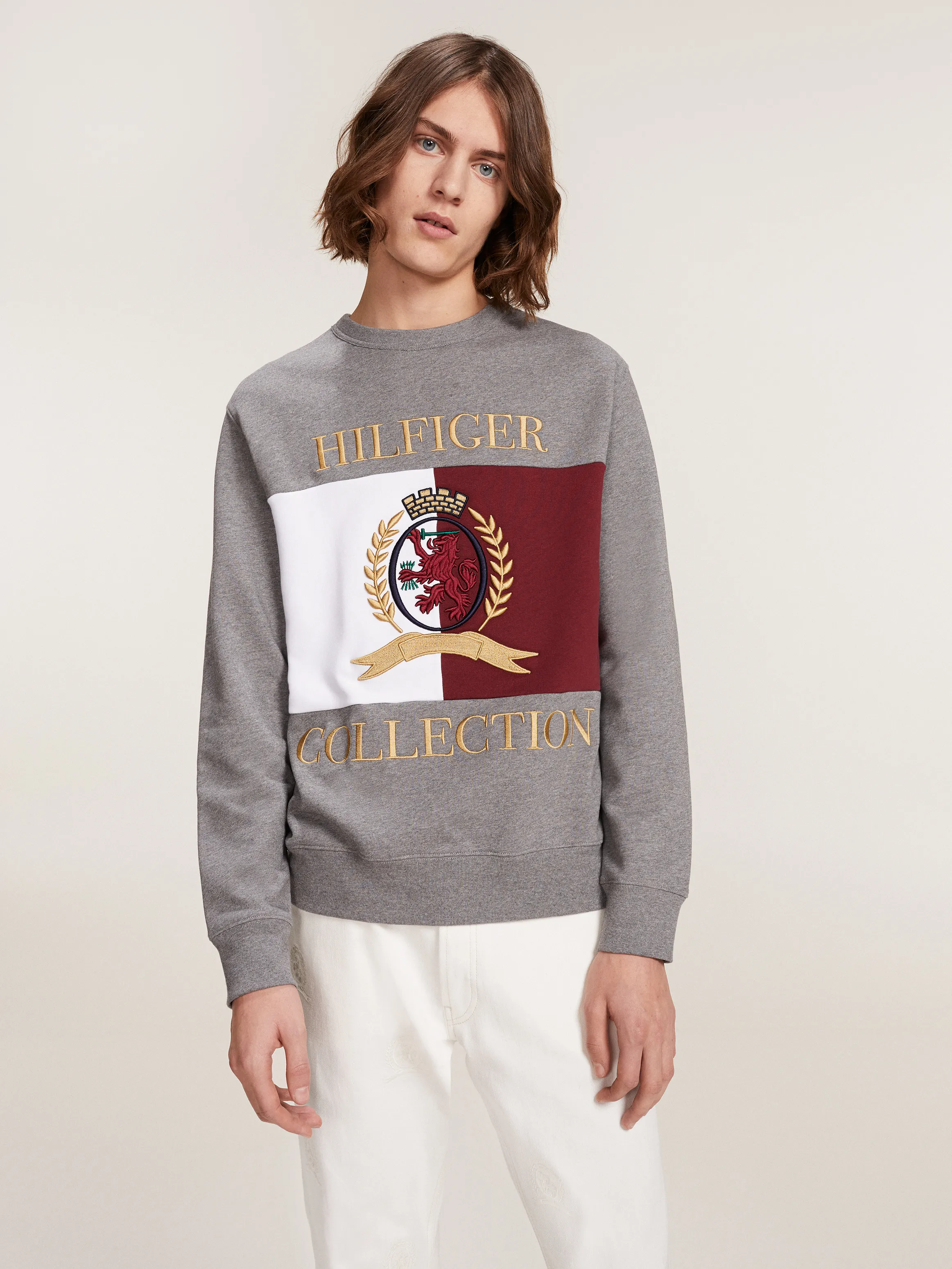 Flag Crest Embroidery Crew Neck Sweatshirt | Sweatshirts & Hoodies | Tommy Hilfiger