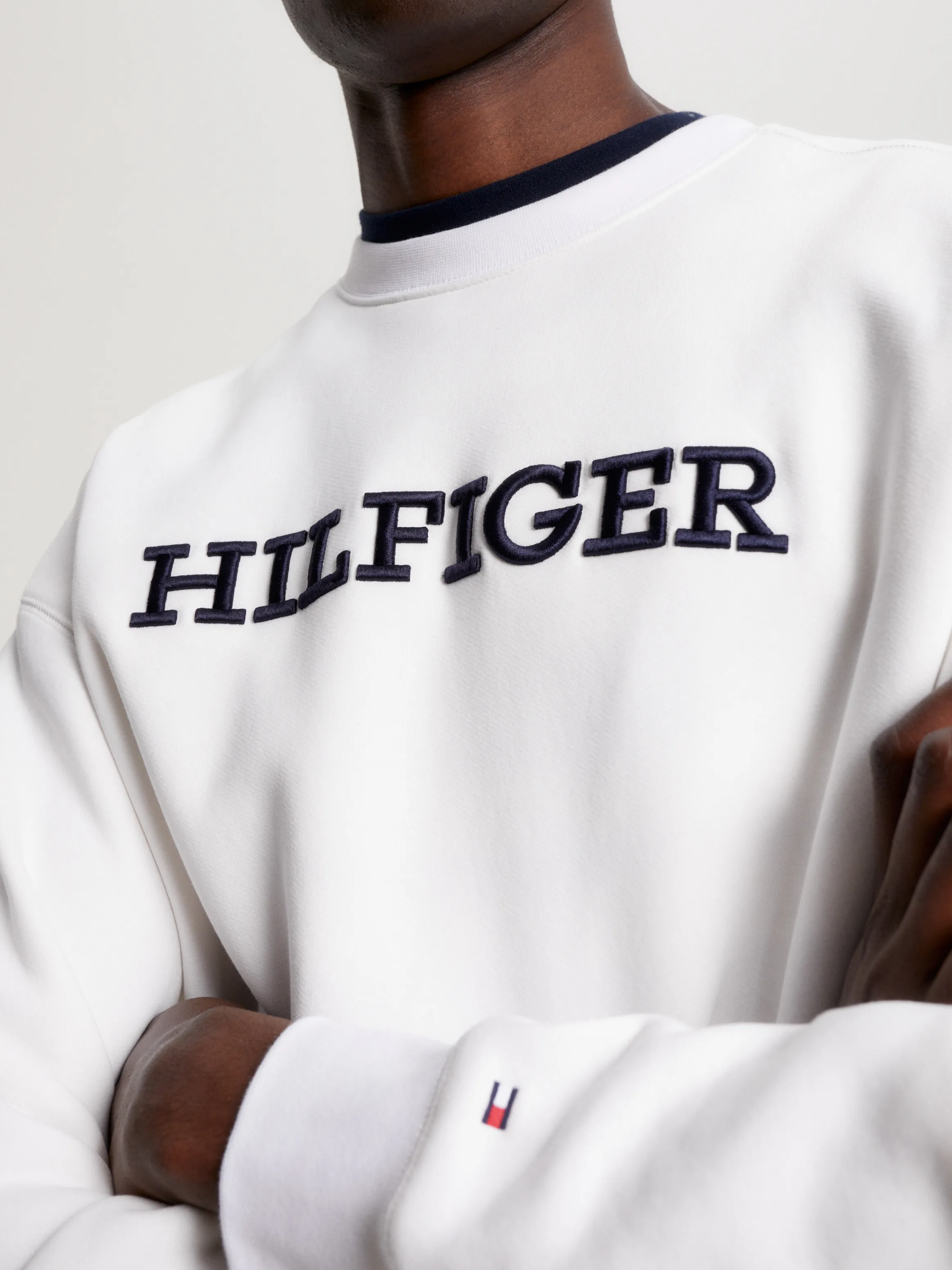 Hilfiger Monotype Archive Fit Sweatshirt | Sweatshirts & Hoodies | Tommy Hilfiger