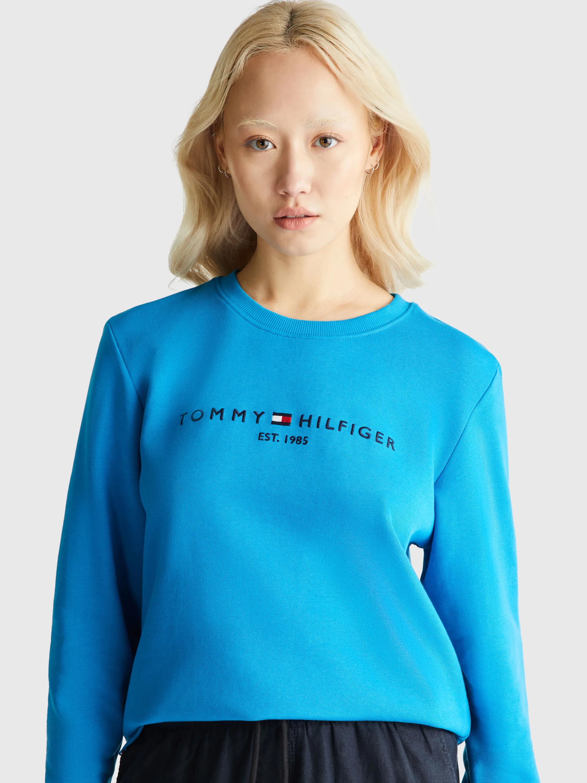 Logo Cotton Crew Neck Sweatshirt | Sweatshirts & Hoodies |   Tommy Hilfiger