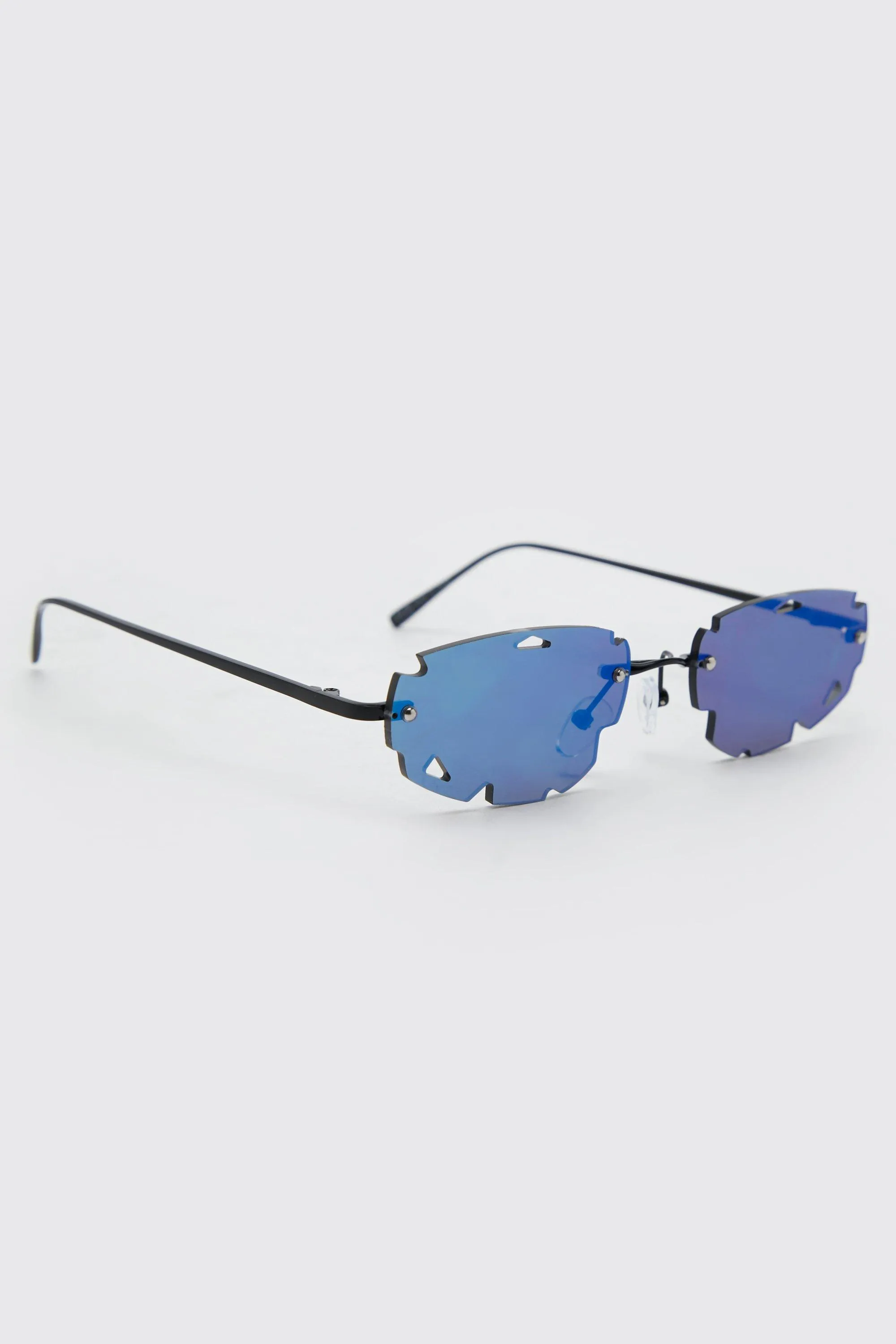 Metal Cut Out Lens Fashion Glasses