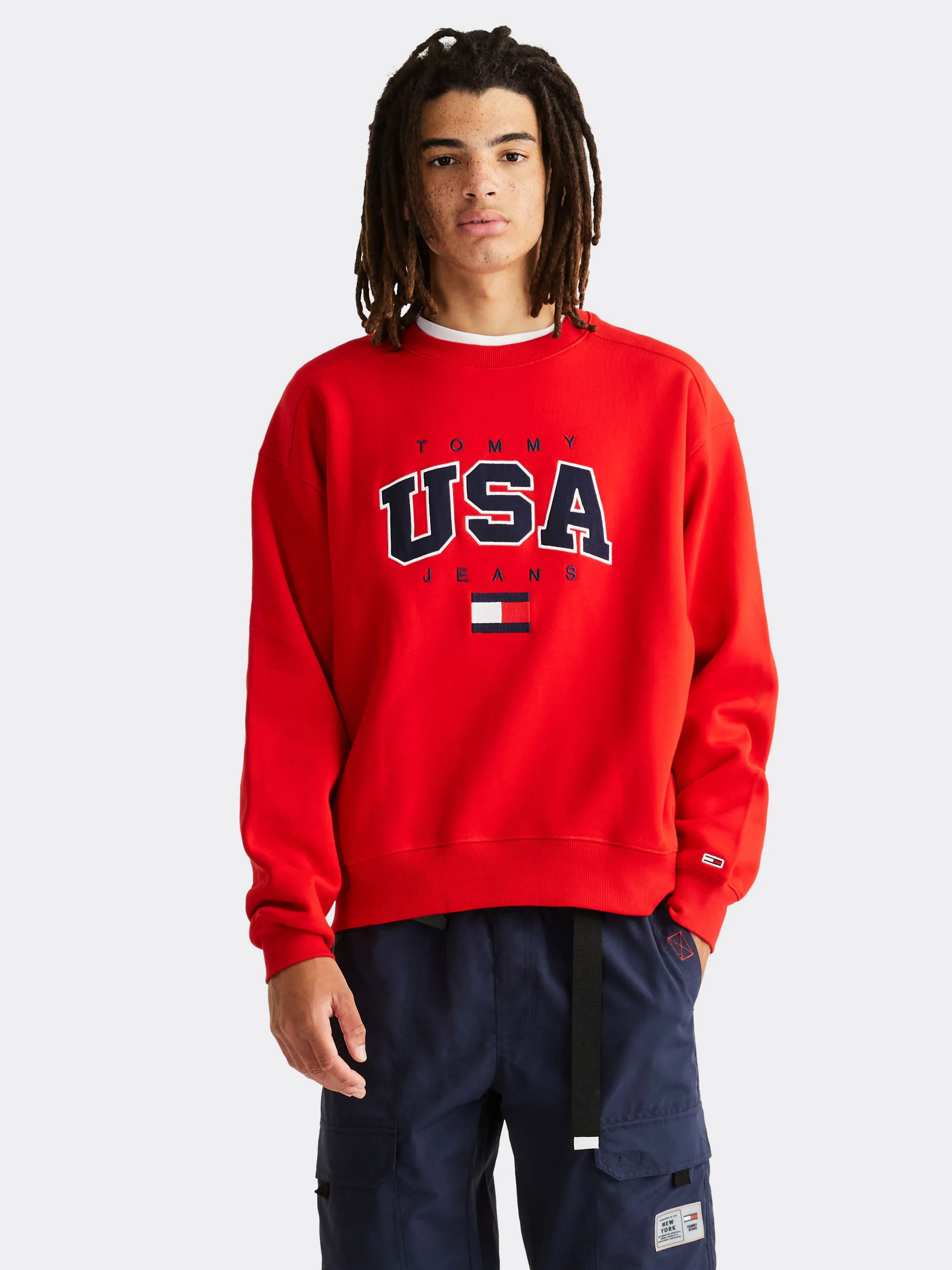 Modern Logo Boxy Fit Sweatshirt | Sweatshirts & Hoodies | Tommy Jeans