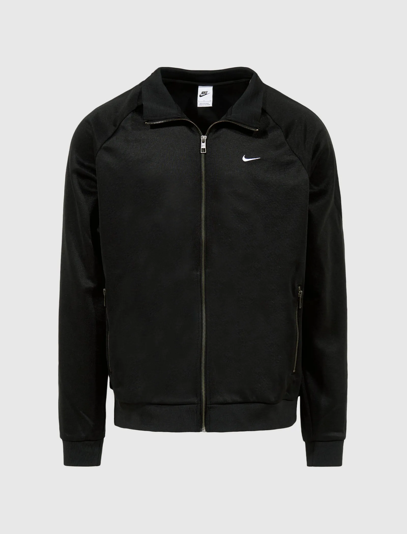 NIKE AUTHENTICS JACKET $135.00  $68.00 This item is on final sale, it cannot be exchanged or returned.  This product is not elig