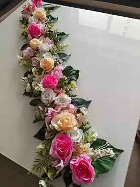 Rose Beauty , Beautiful Decorated Floral toran with fillers and roses to Decorate your Door this Diwali 2023-DECO001BWR