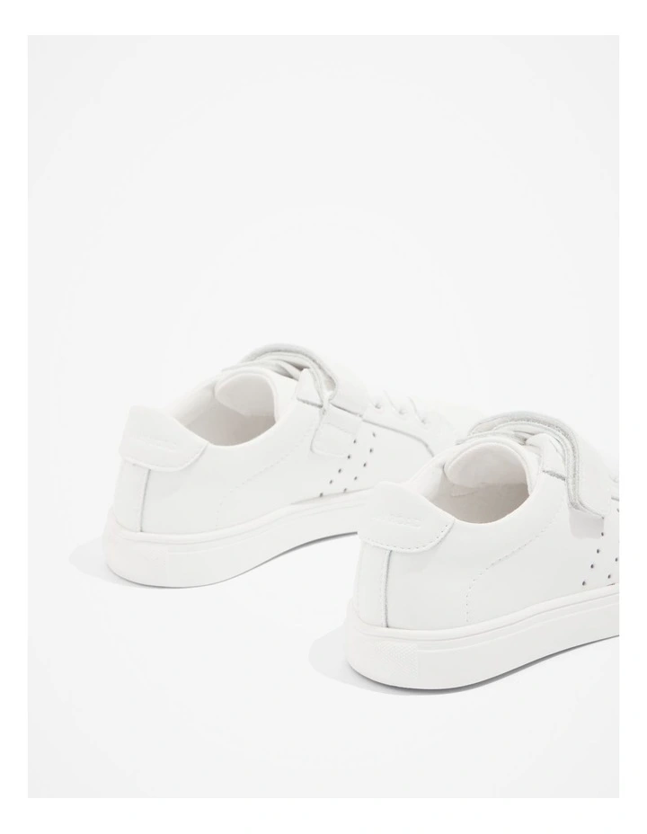 Strap Sneaker in White