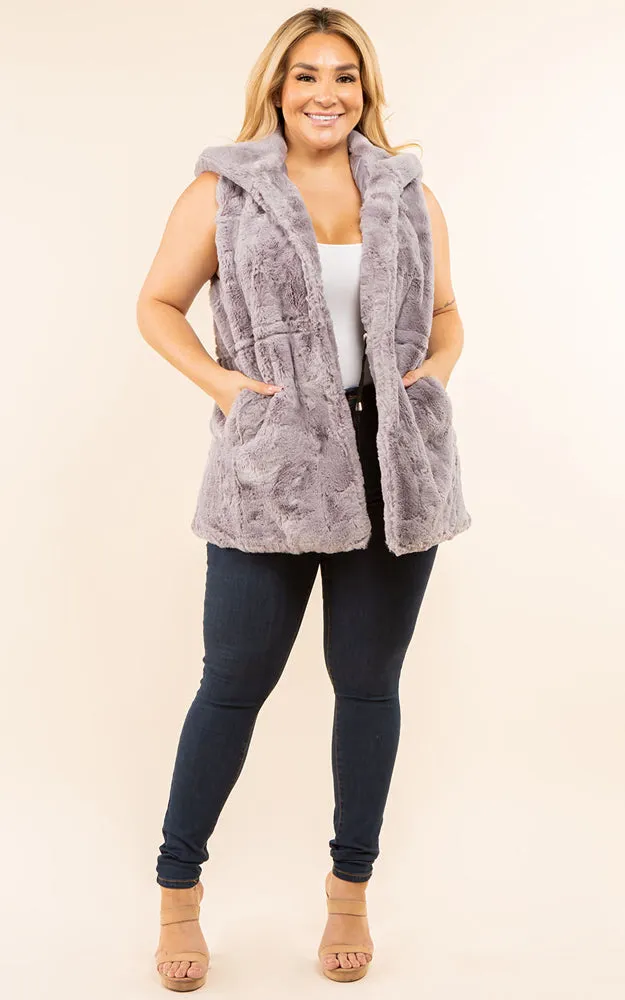 VP8482P Plus Size Faux Fur Solid Pocket Vest With Hood