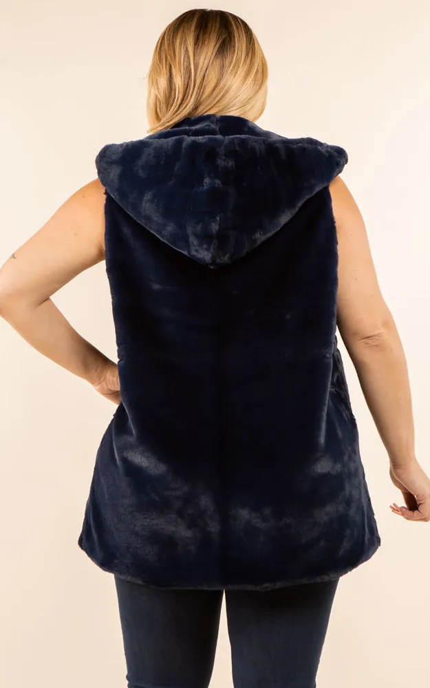 VP8482P Plus Size Faux Fur Solid Pocket Vest With Hood